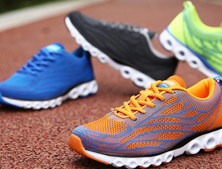 Tela, Kasuotan, Sapatos